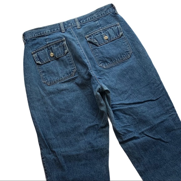 Mom Jeans - Picture 3 of 6